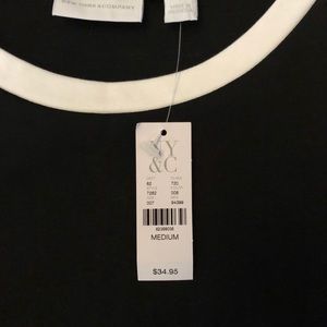 Black and white semi fitted t-shirt dress